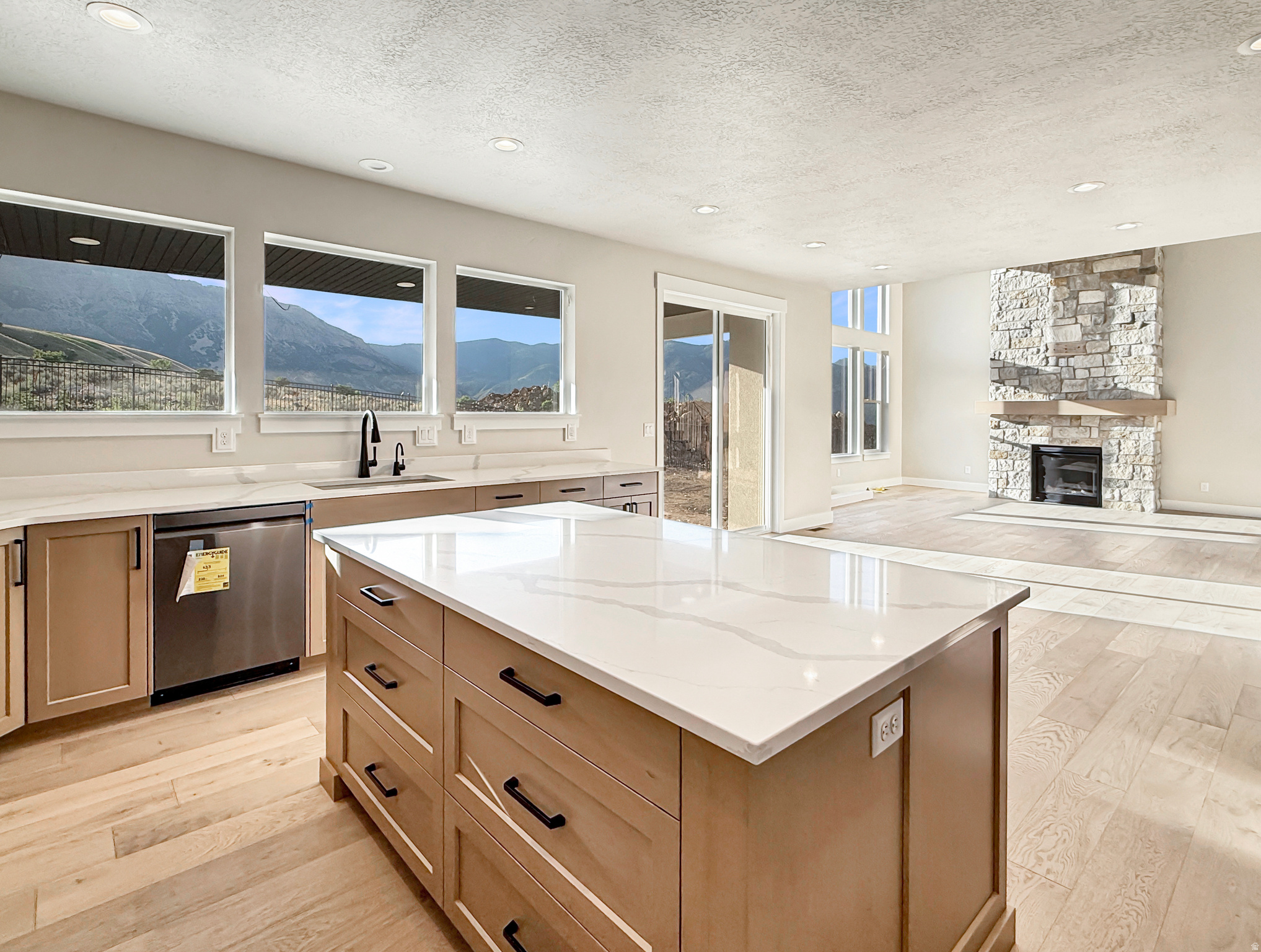 NORTH VIEW ESTATES - Residential