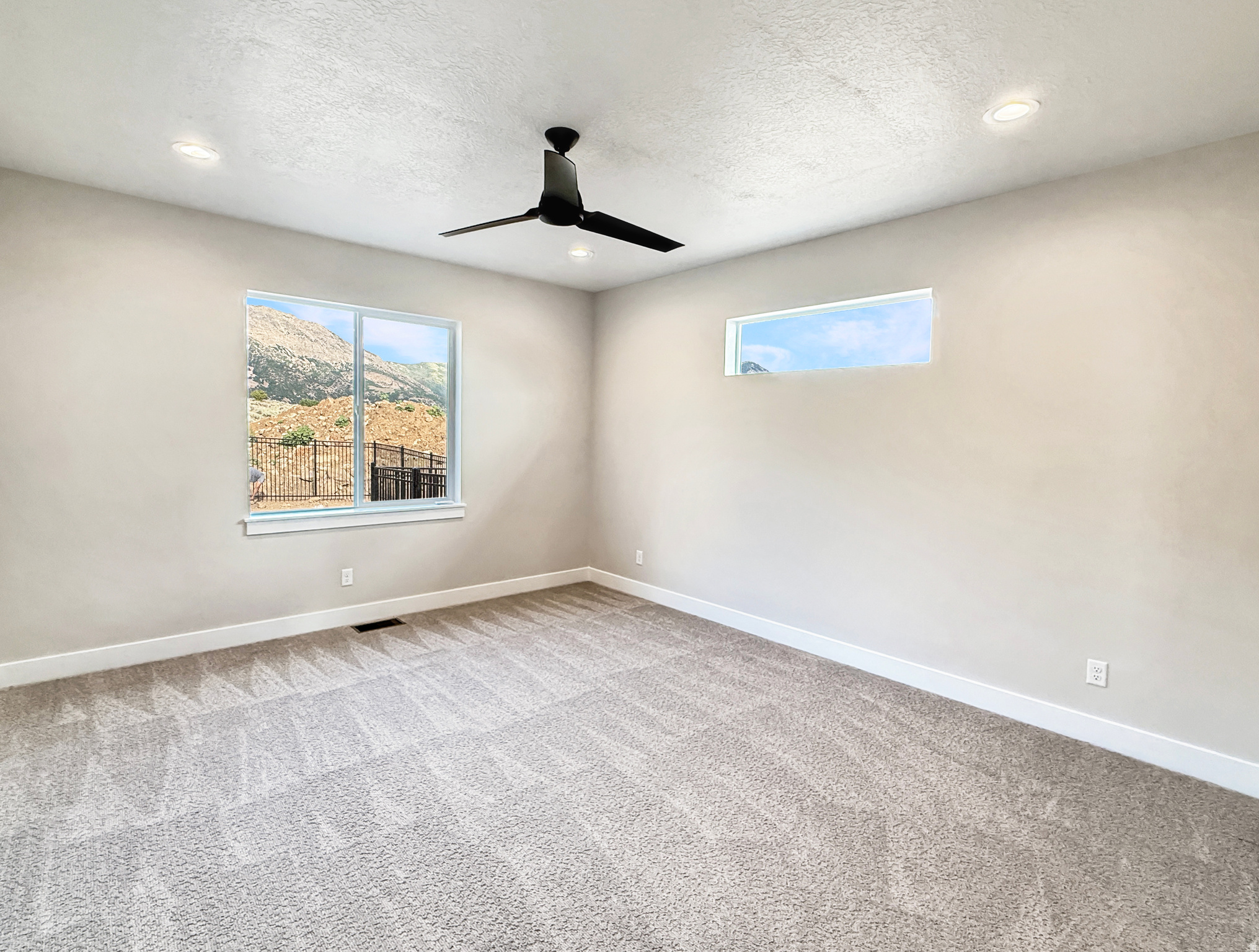 NORTH VIEW ESTATES - Residential