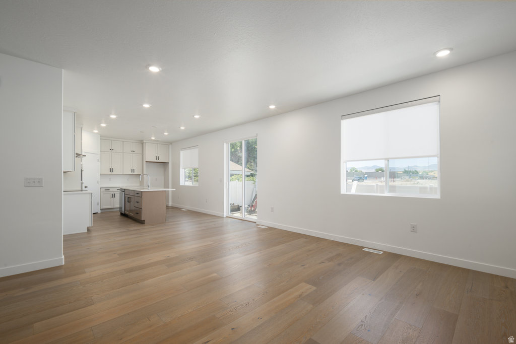 WATERSTONE - Residential