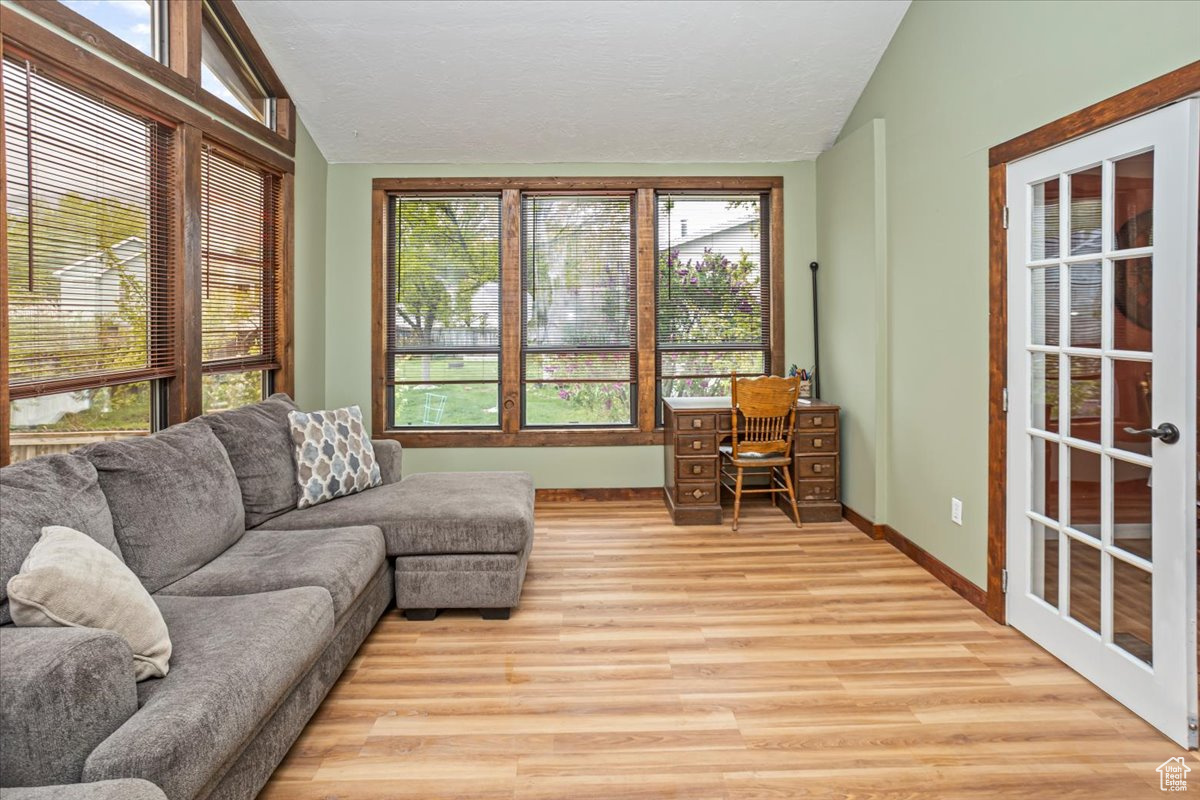 33 S Benchview Dr, Tooele, Utah image 16