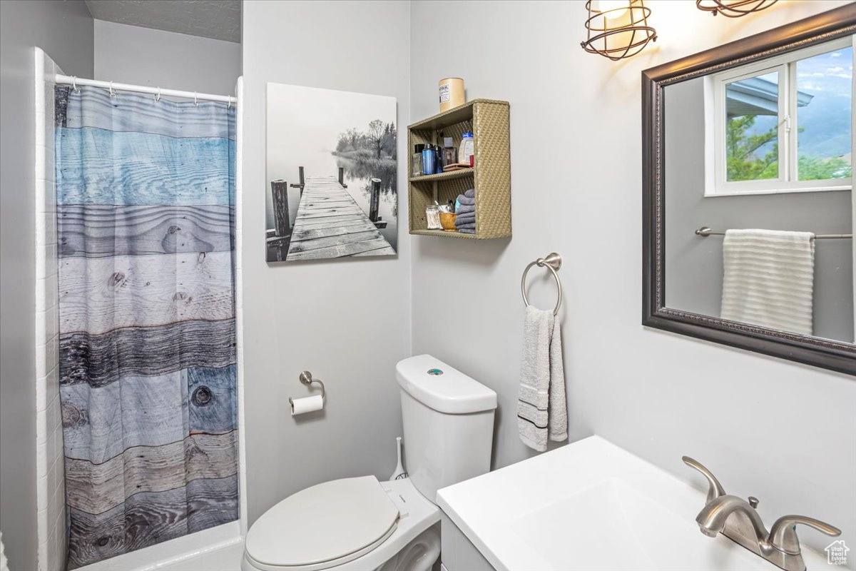 33 S Benchview Dr, Tooele, Utah image 20