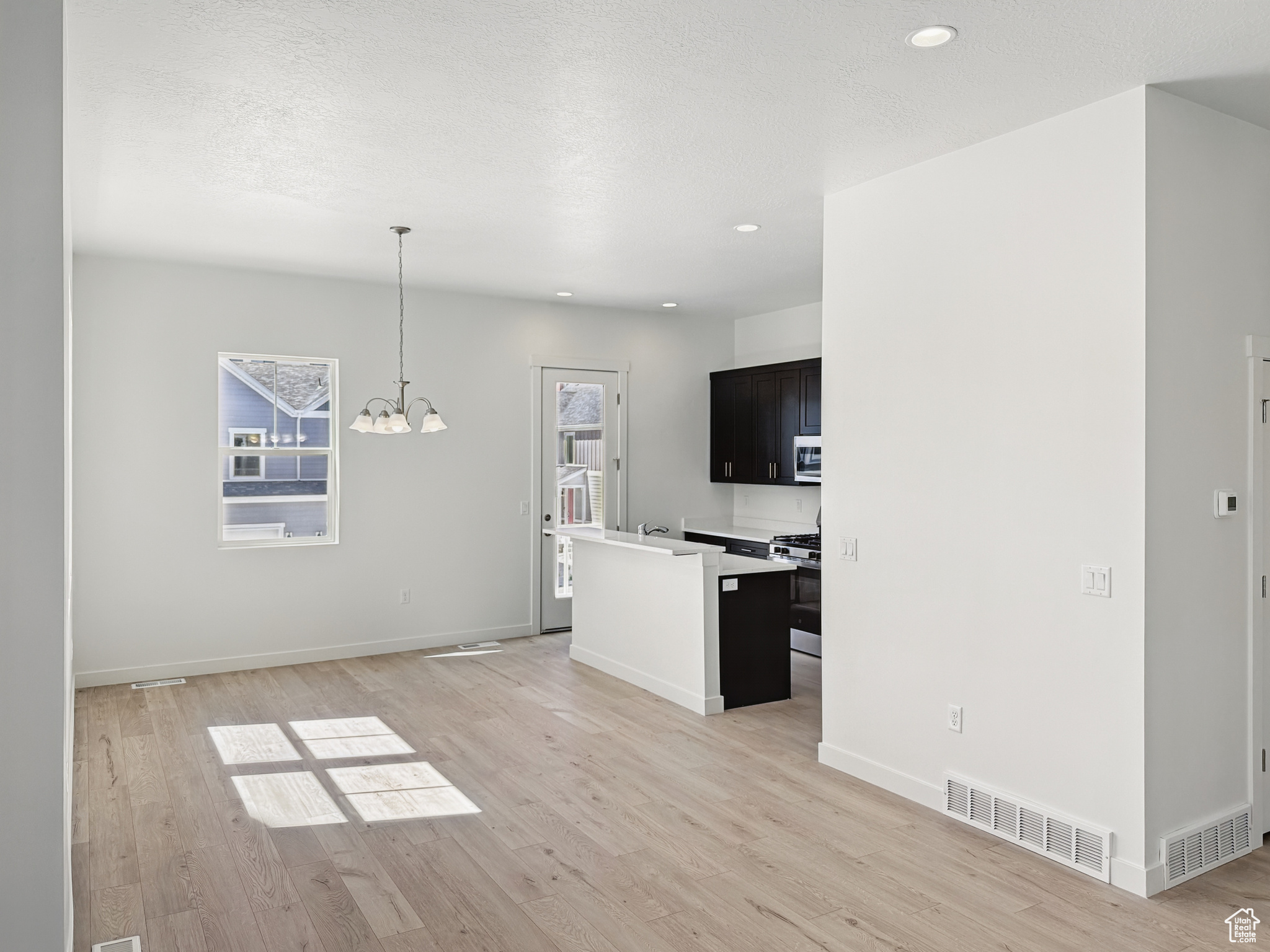 8268 Joshua Tree Ln, Magna, Utah image 2