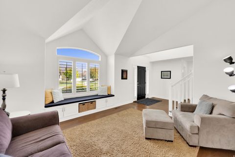 Tiny photo for 45 N MOUNTAIN VISTAS RD, Kaysville, UT 84037 (MLS # 2152810)