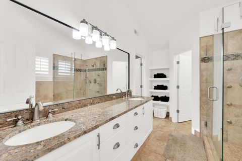 Tiny photo for 45 N MOUNTAIN VISTAS RD, Kaysville, UT 84037 (MLS # 2152810)