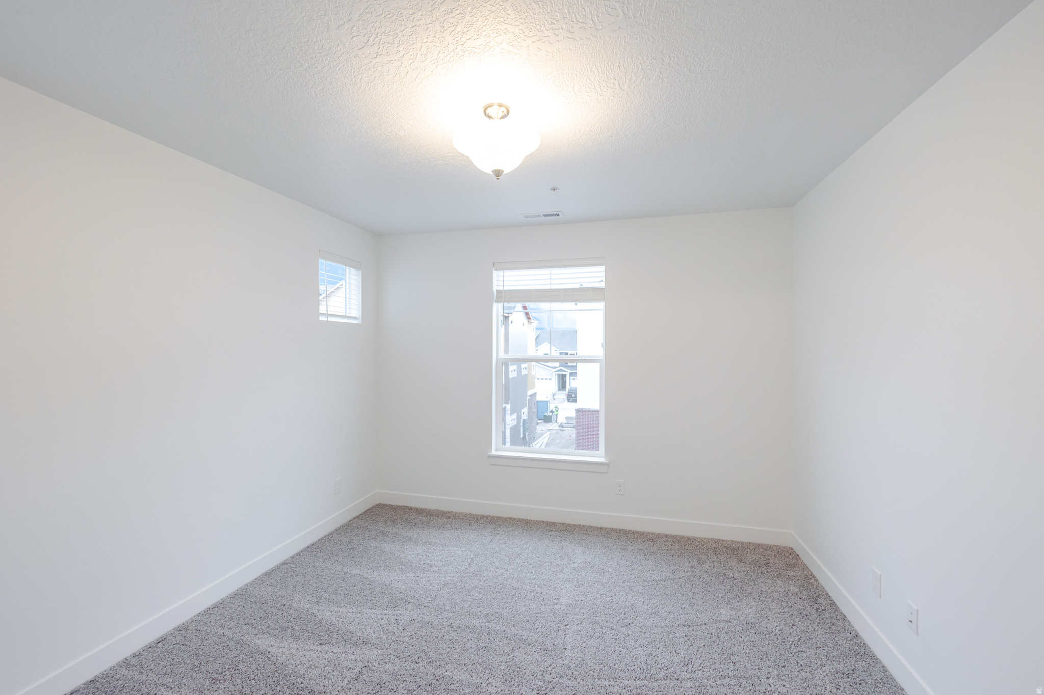 HIGHRIDGE - Residential