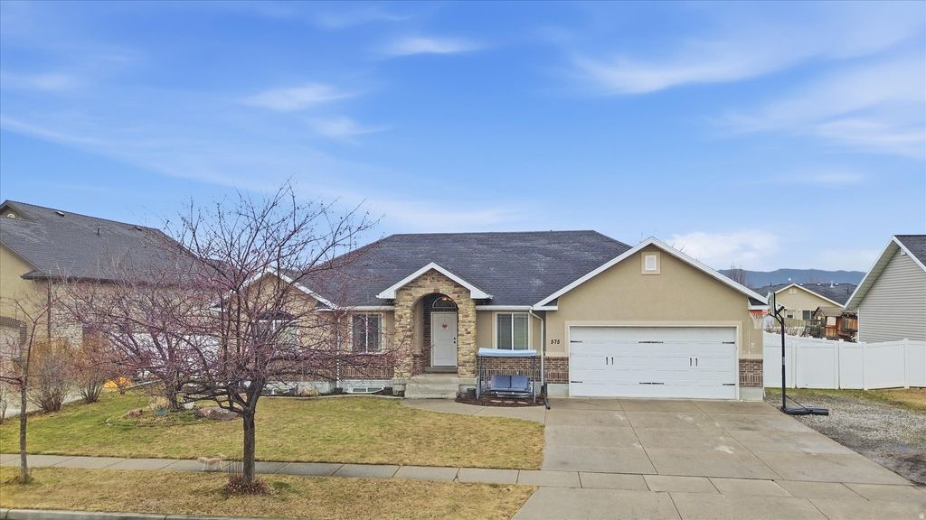 Photo of 575 N 850 E, Wellsville, UT 84339 (MLS # 2137455)