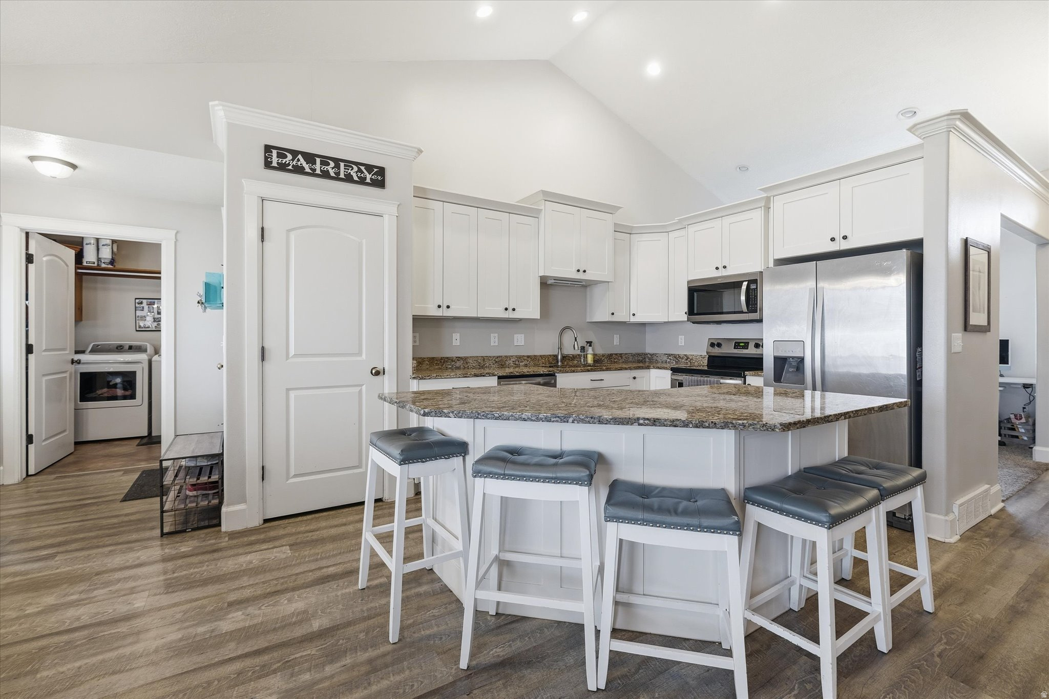 HERITAGE SOUTHWEST E - Residential