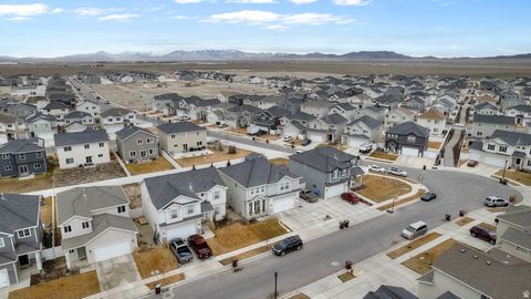 Tiny photo for 1112 E DEBORAH ST, Eagle Mountain, UT 84005 (MLS # 2139590)