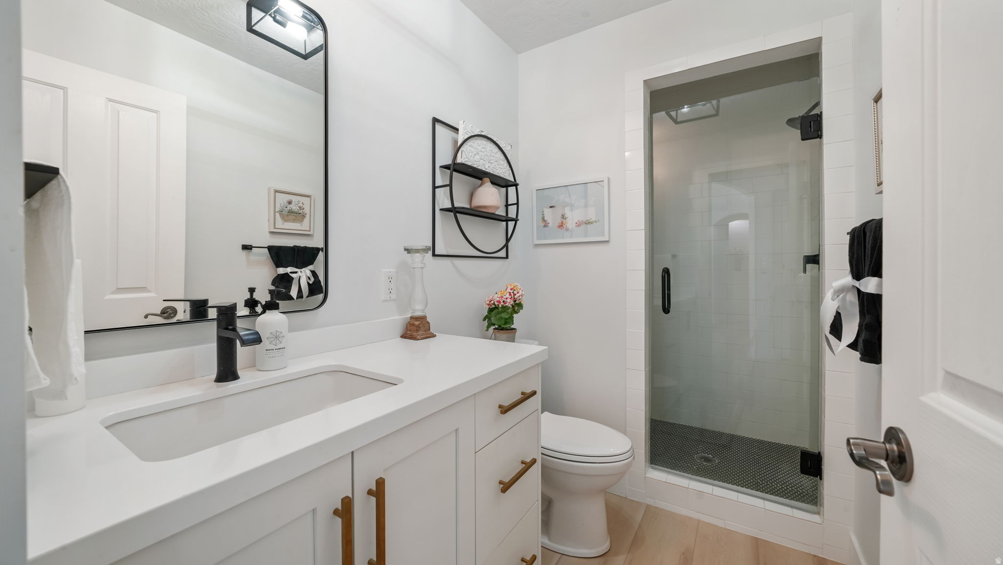 PARK MEADOWS - Residential