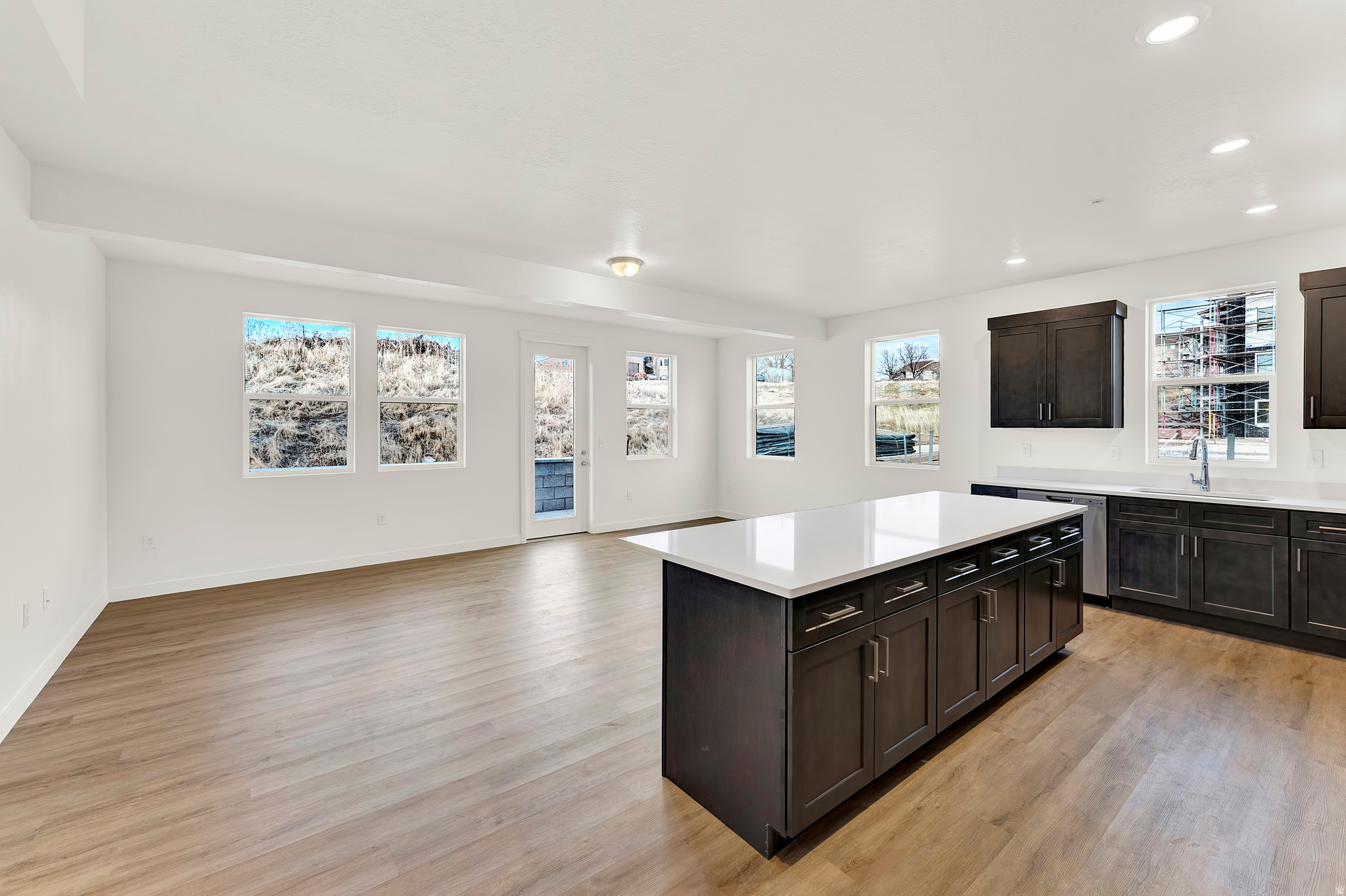 JORDAN BLUFF CONDOS - Residential