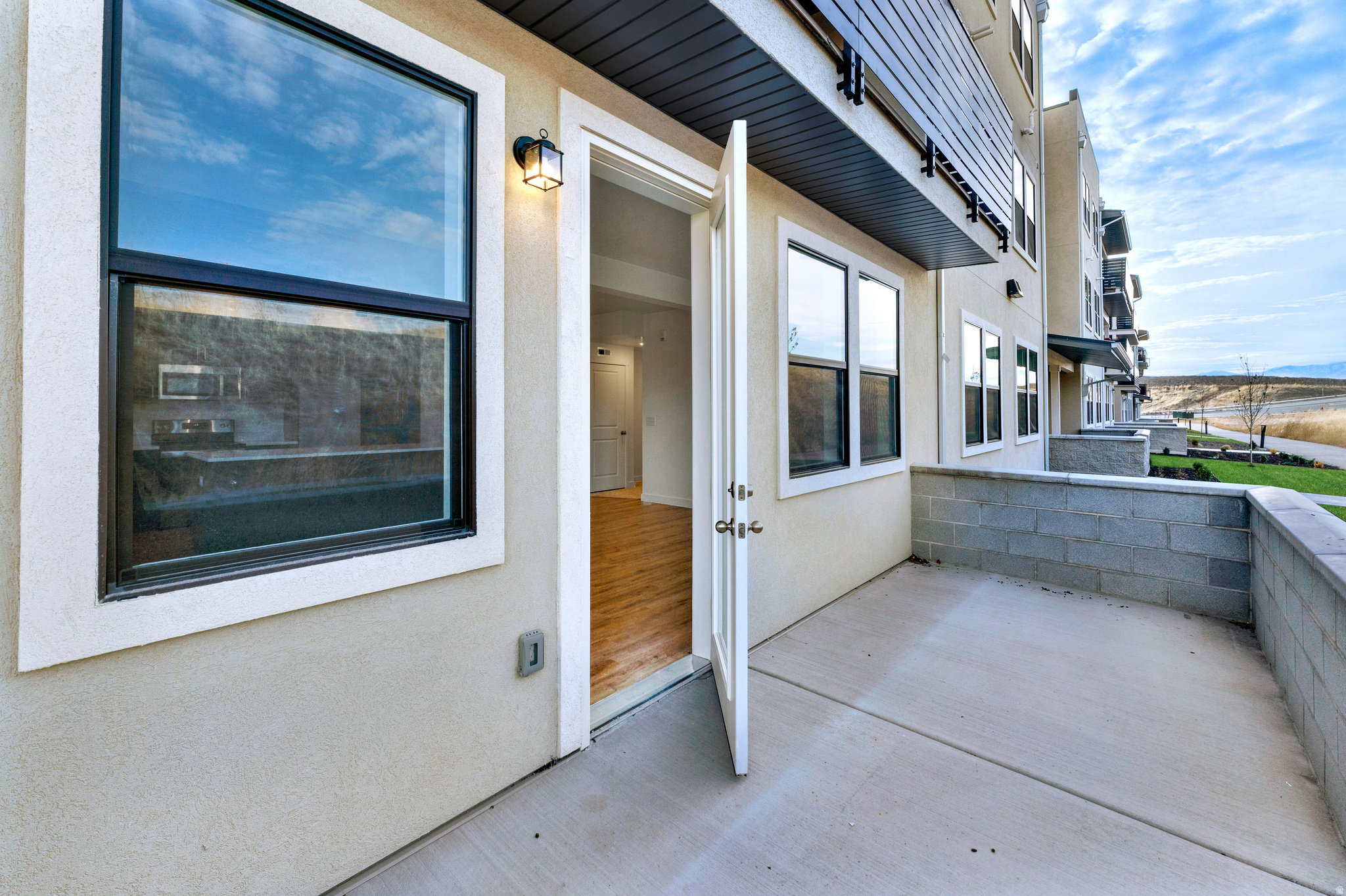 JORDAN BLUFF CONDOS - Residential