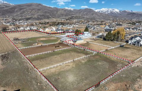 Tiny photo for 143 W 970 S, Midway, UT 84049 (MLS # 2143285)