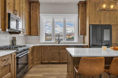 Tiny photo for 143 W 970 S, Midway, UT 84049 (MLS # 2143285)