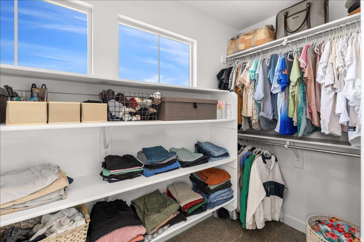 LEXINGTON GREENS AT OVERLAKE SUBDIVISION - Residential