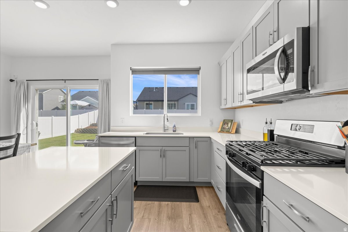 LEXINGTON GREENS AT OVERLAKE SUBDIVISION - Residential