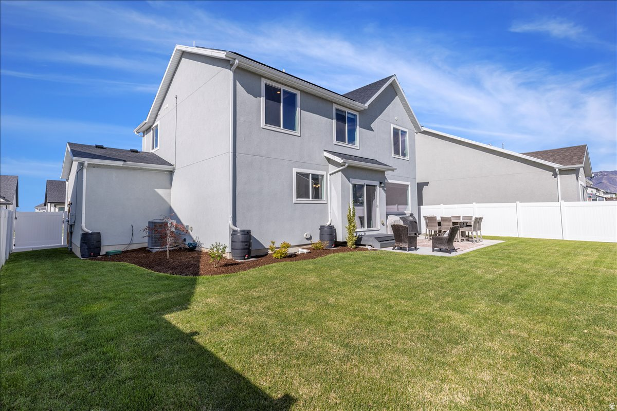 LEXINGTON GREENS AT OVERLAKE SUBDIVISION - Residential