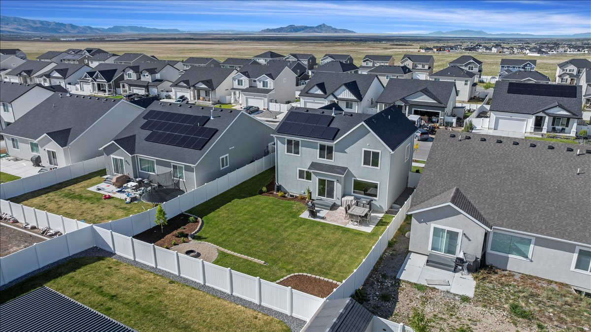 LEXINGTON GREENS AT OVERLAKE SUBDIVISION - Residential