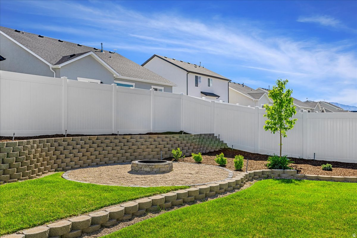 LEXINGTON GREENS AT OVERLAKE SUBDIVISION - Residential