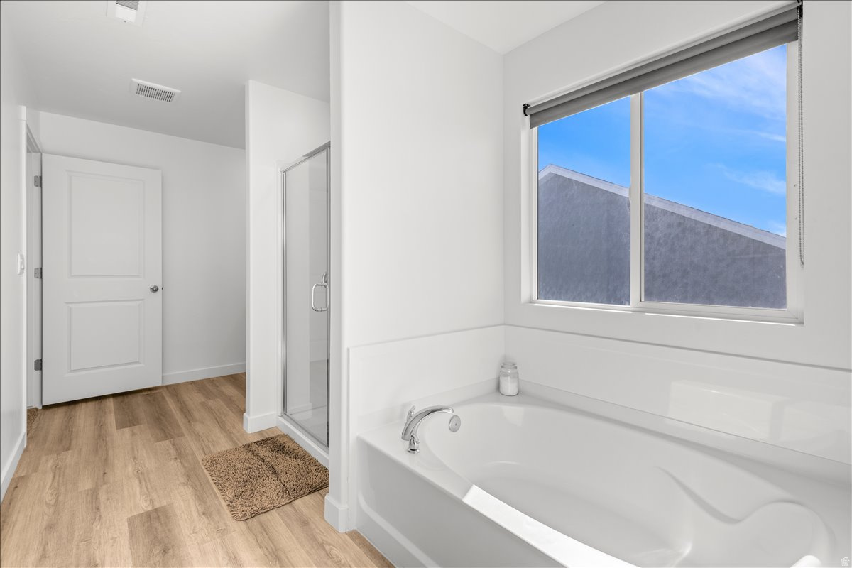 LEXINGTON GREENS AT OVERLAKE SUBDIVISION - Residential