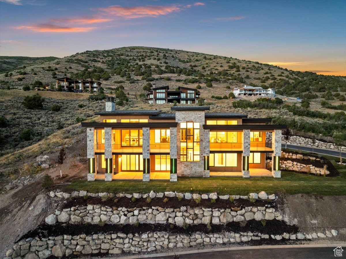 RED LEDGES - Residential