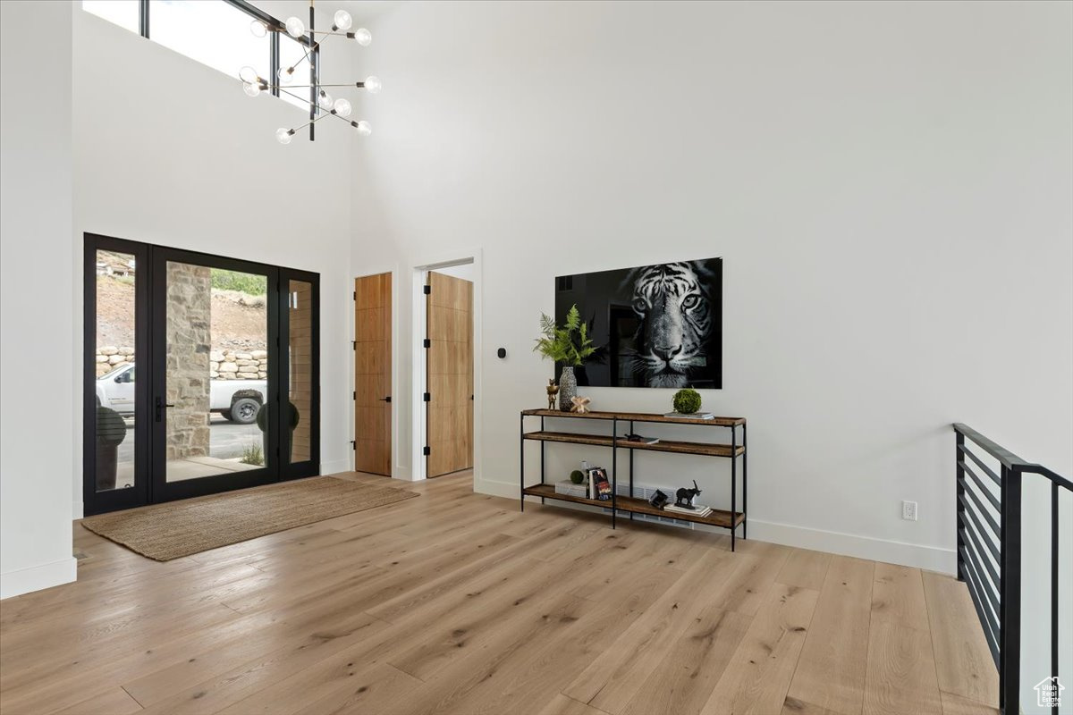 RED LEDGES - Residential