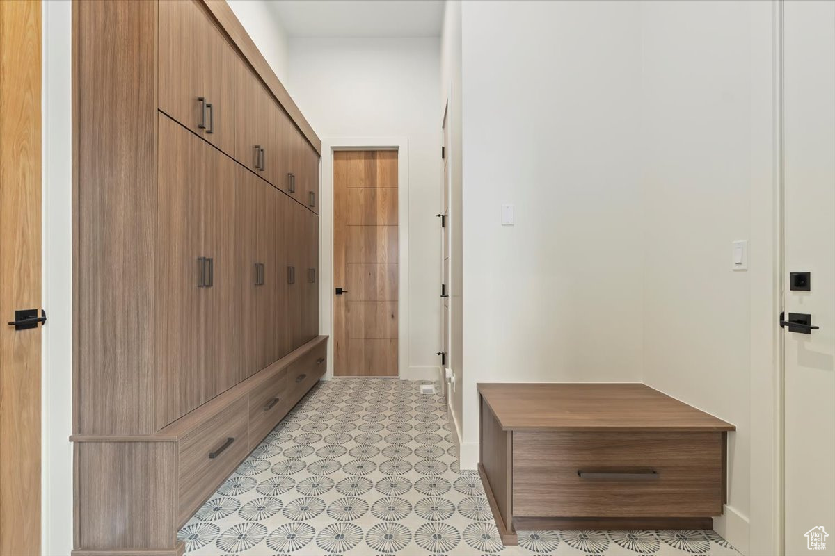 RED LEDGES - Residential