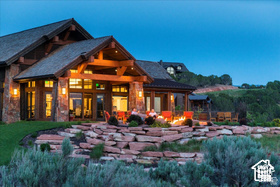 RED LEDGES - Residential