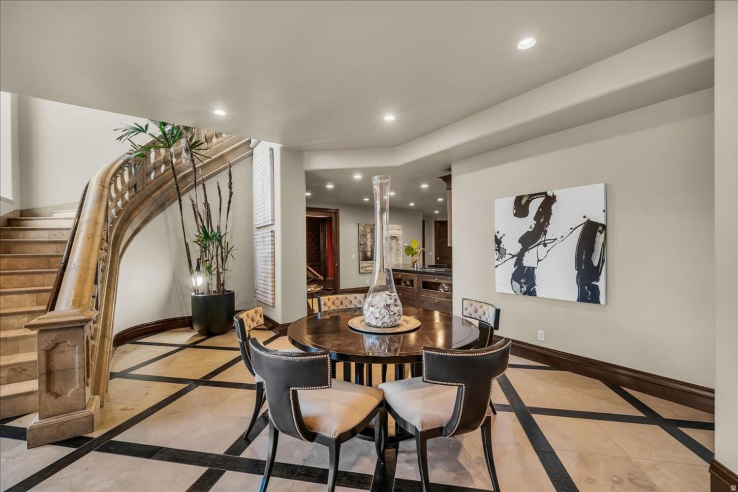 LEDGES OF ST GEORGE - Residential