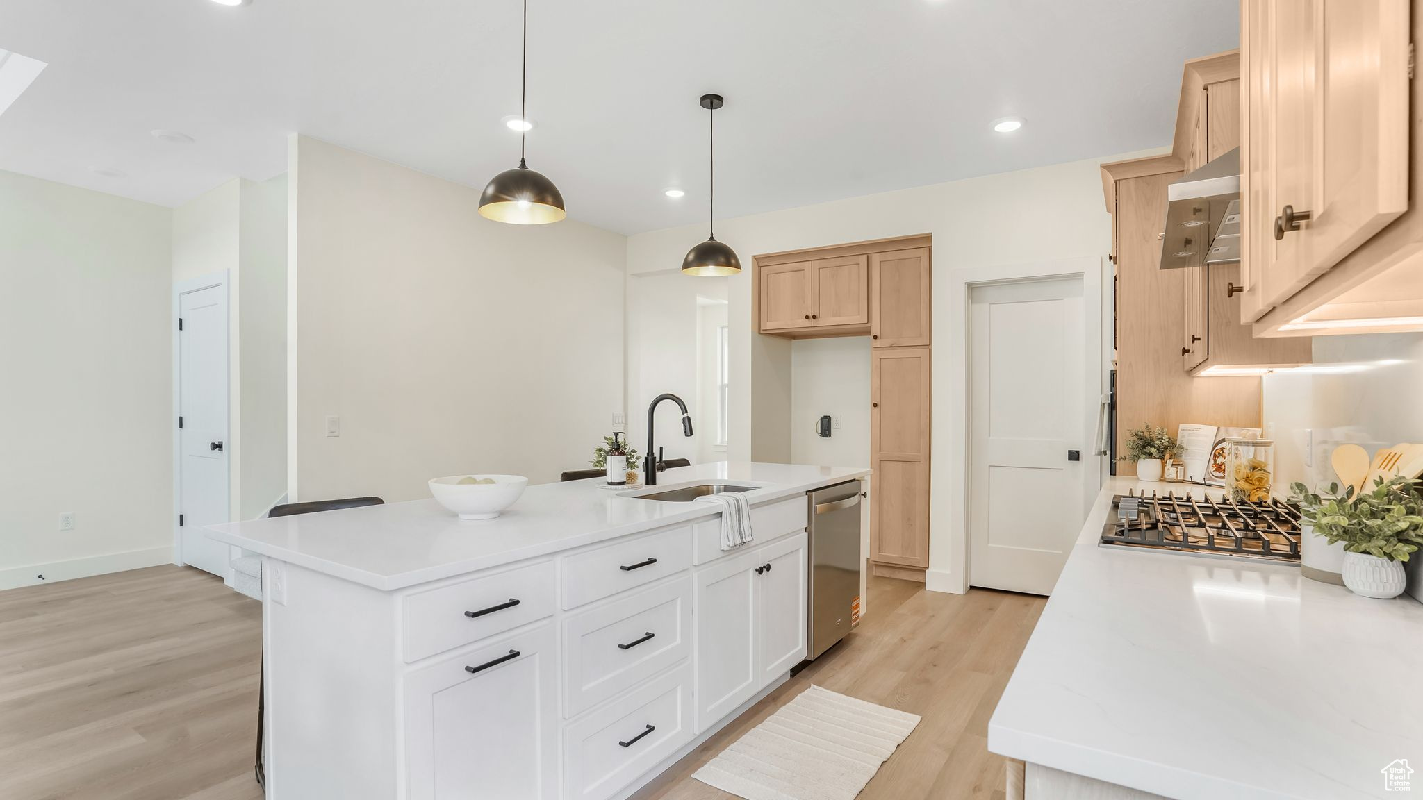 HIGHLANDS BLUFF - Residential