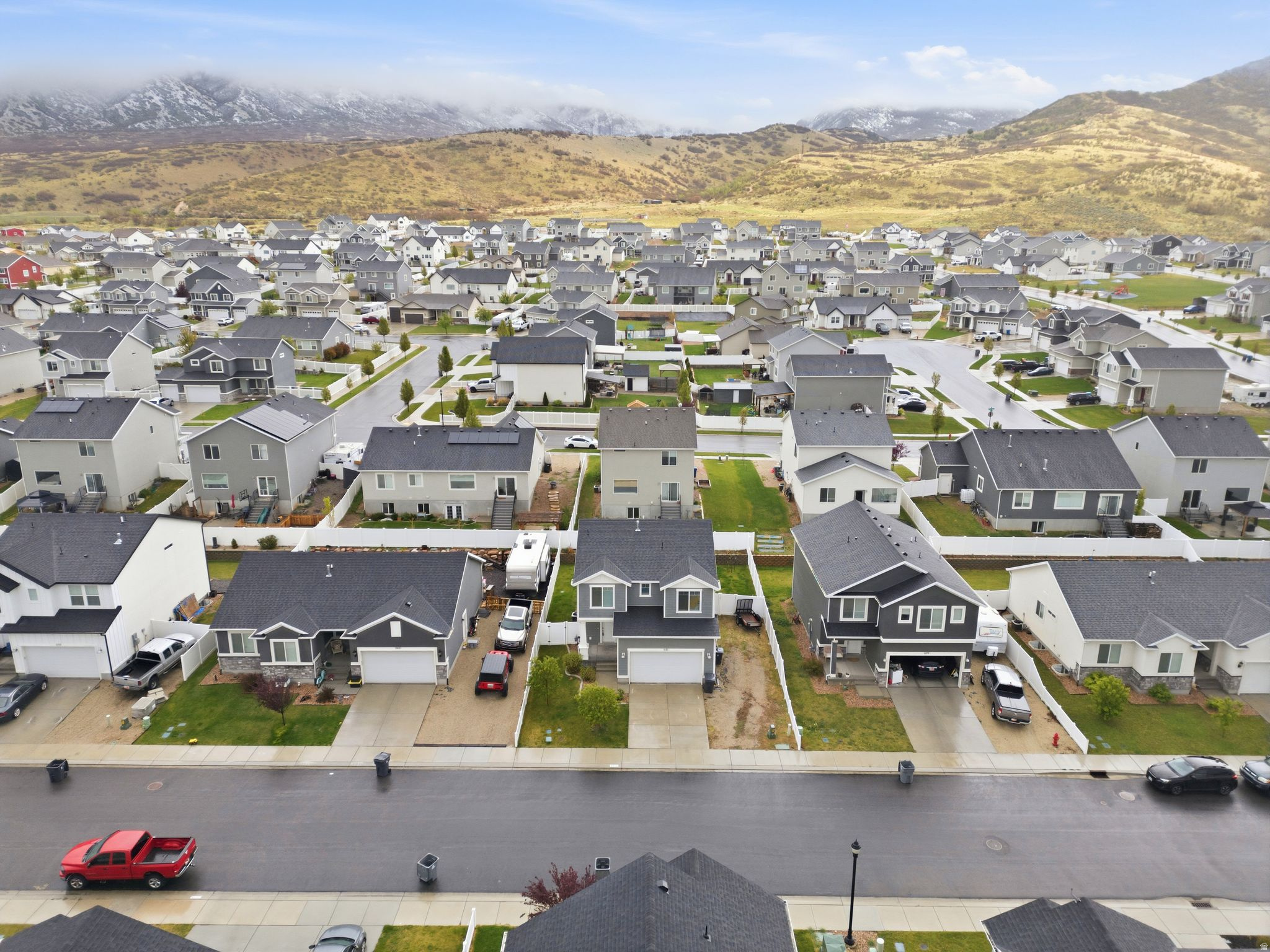 FOOTHILL VILLAGE - Residential