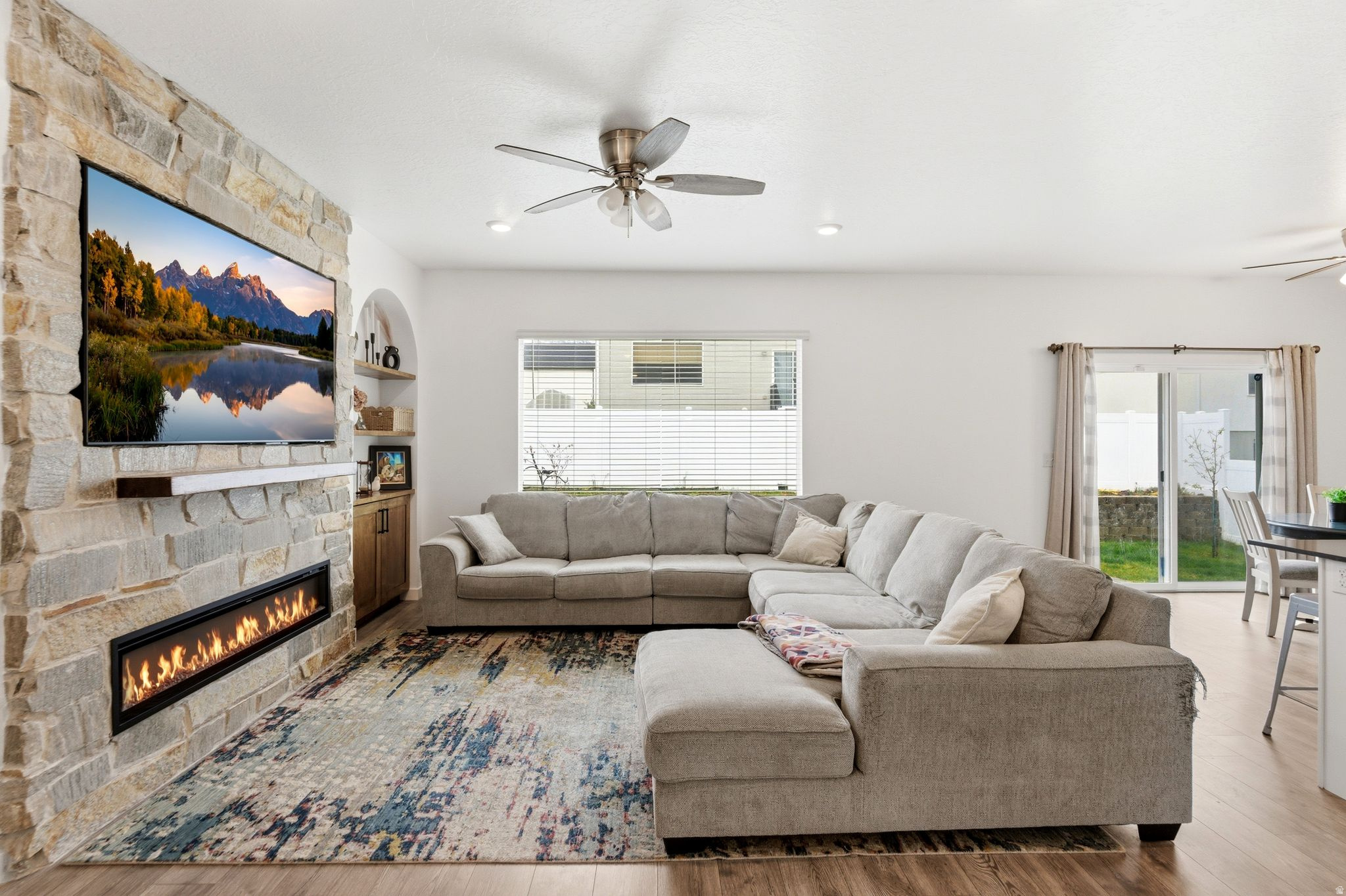 FOOTHILL VILLAGE - Residential