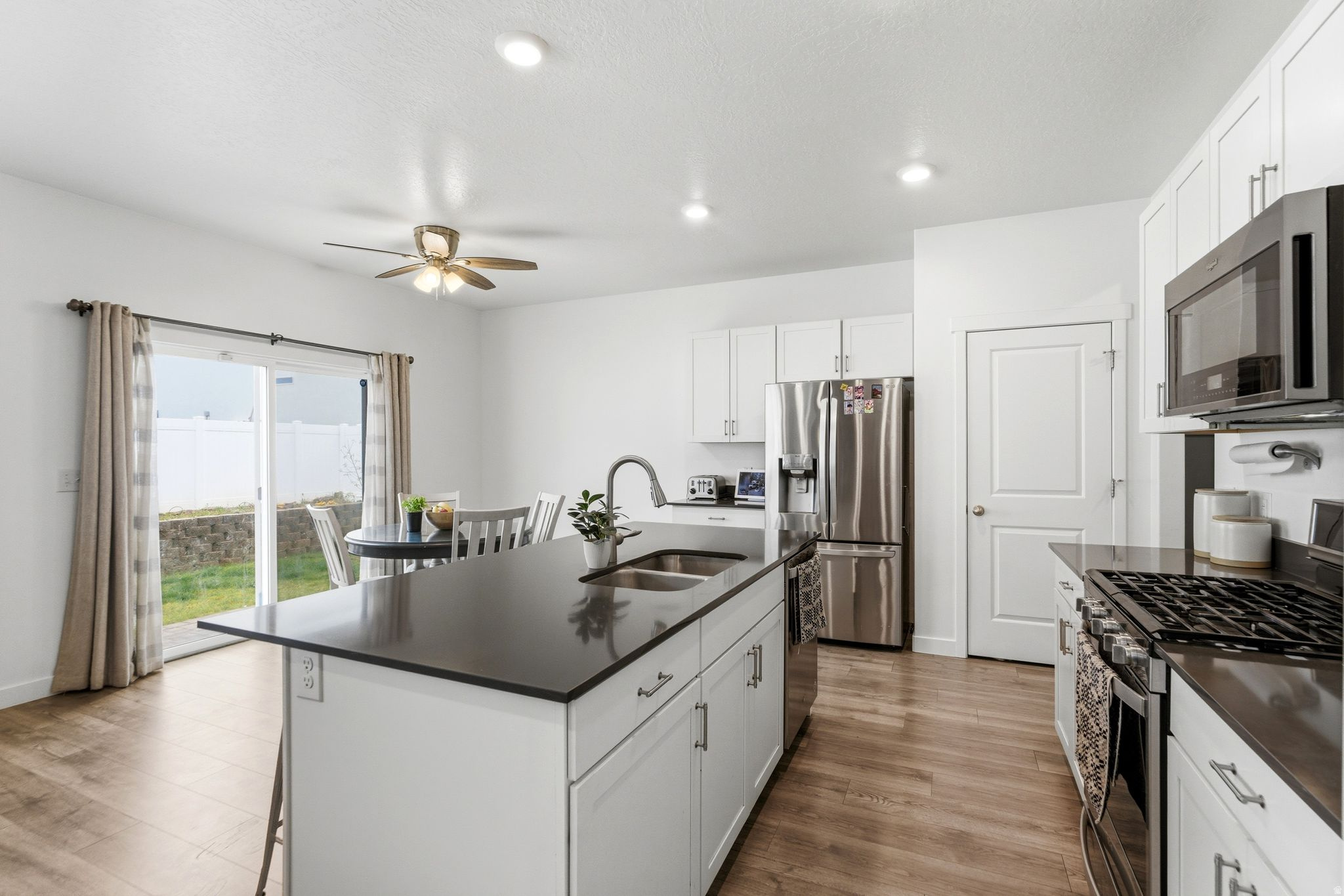 FOOTHILL VILLAGE - Residential