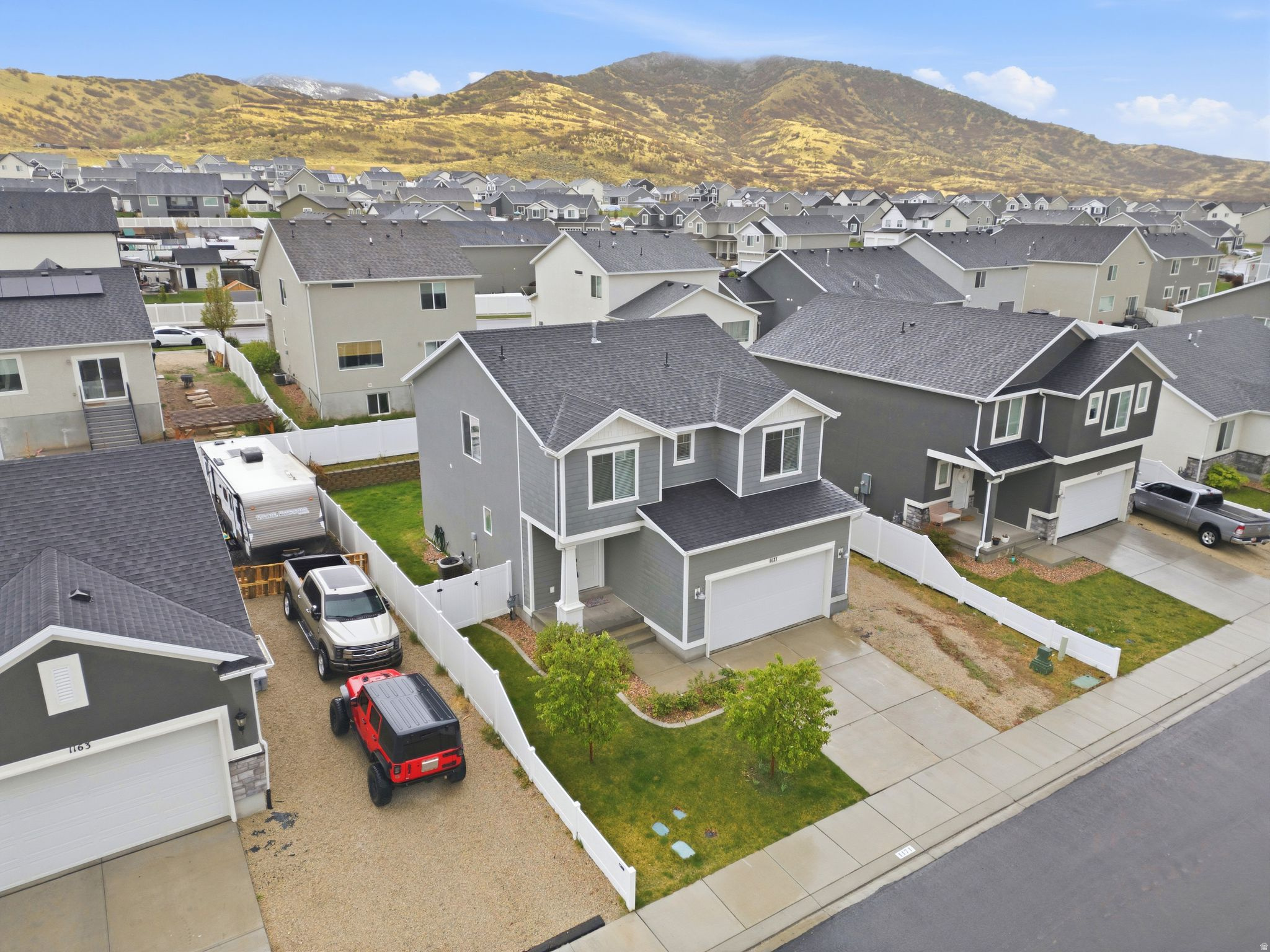 FOOTHILL VILLAGE - Residential