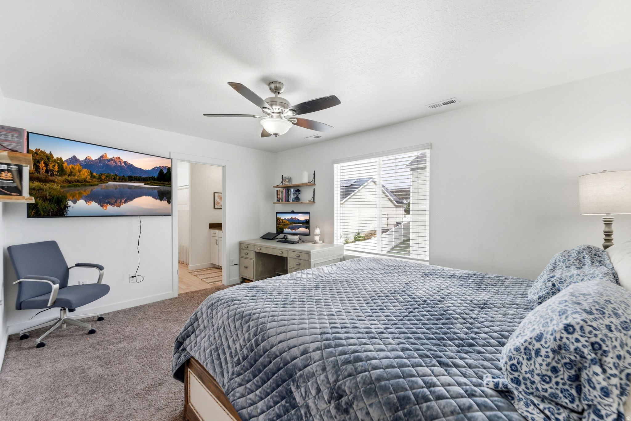 FOOTHILL VILLAGE - Residential