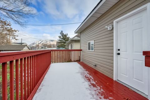 Tiny photo for 122 DOXEY ST, Ogden, UT 84401 (MLS # 2130157)