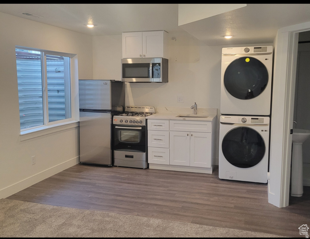 MOUNTAIN VALLEY TOWNHOMES - Residential