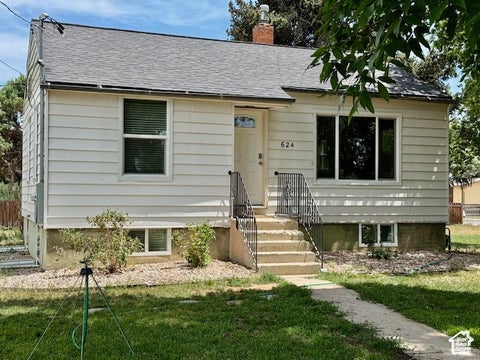 Tiny photo for 624 N 500 W, Vernal, UT 84078 (MLS # 2190311)