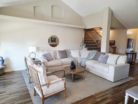 Tiny photo for 9073 N CLUBHOUSE LN, Eagle Mountain, UT 84005 (MLS # 2154708)