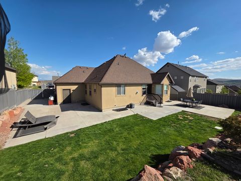 Tiny photo for 9073 N CLUBHOUSE LN, Eagle Mountain, UT 84005 (MLS # 2154708)