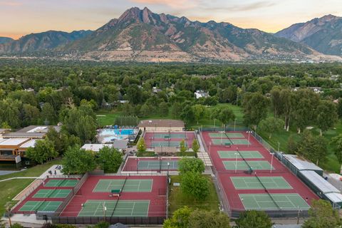 Tiny photo for 5478 S MERLYN DR E, Holladay, UT 84117 (MLS # 2172601)