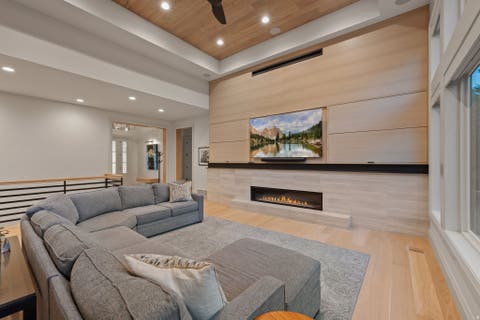 Tiny photo for 5478 S MERLYN DR E, Holladay, UT 84117 (MLS # 2172601)