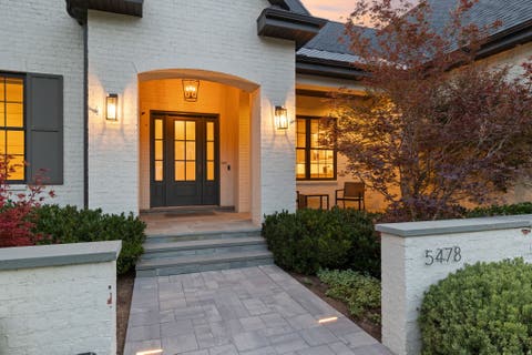 Tiny photo for 5478 S MERLYN DR E, Holladay, UT 84117 (MLS # 2172601)