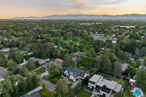 Tiny photo for 5478 S MERLYN DR E, Holladay, UT 84117 (MLS # 2172601)