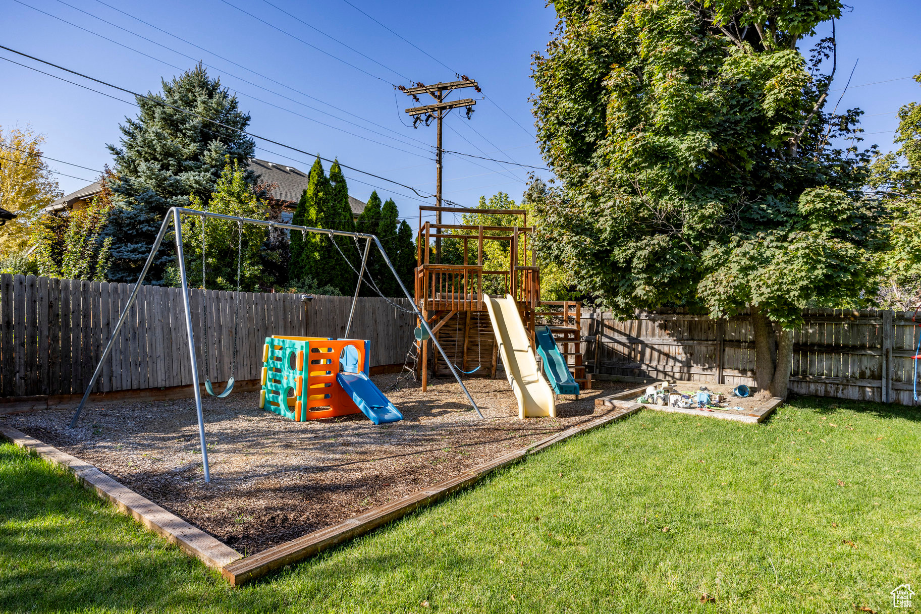 2322 E Lakeview Dr, Salt Lake City, Utah image 29