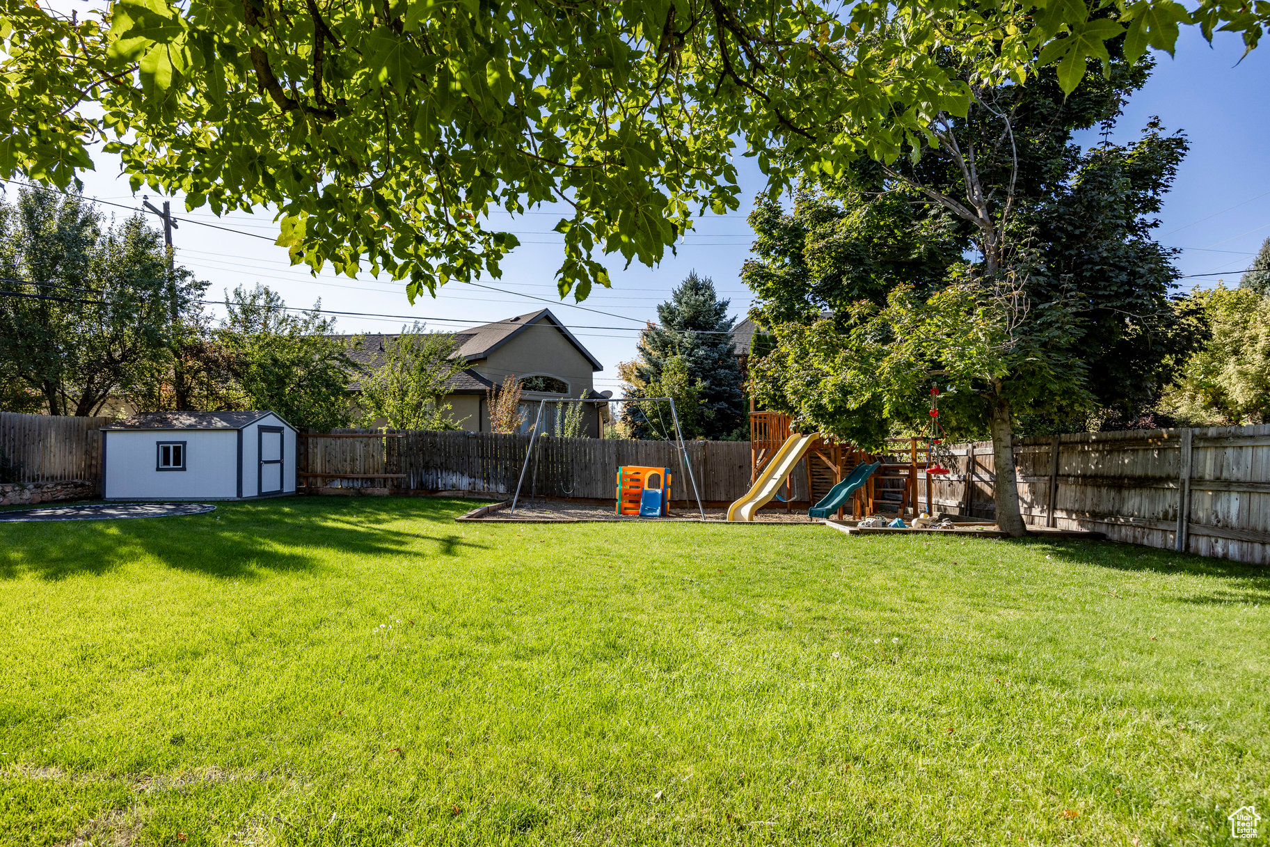 2322 E Lakeview Dr, Salt Lake City, Utah image 32