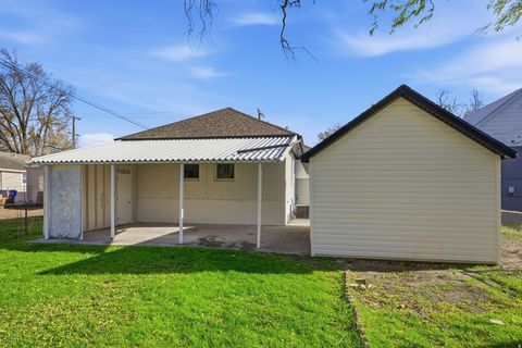 Tiny photo for 2754 S 300 E, South Salt Lake, UT 84115 (MLS # 2148379)