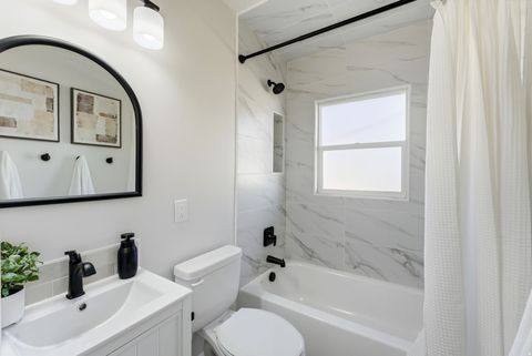 Tiny photo for 2754 S 300 E, South Salt Lake, UT 84115 (MLS # 2148379)