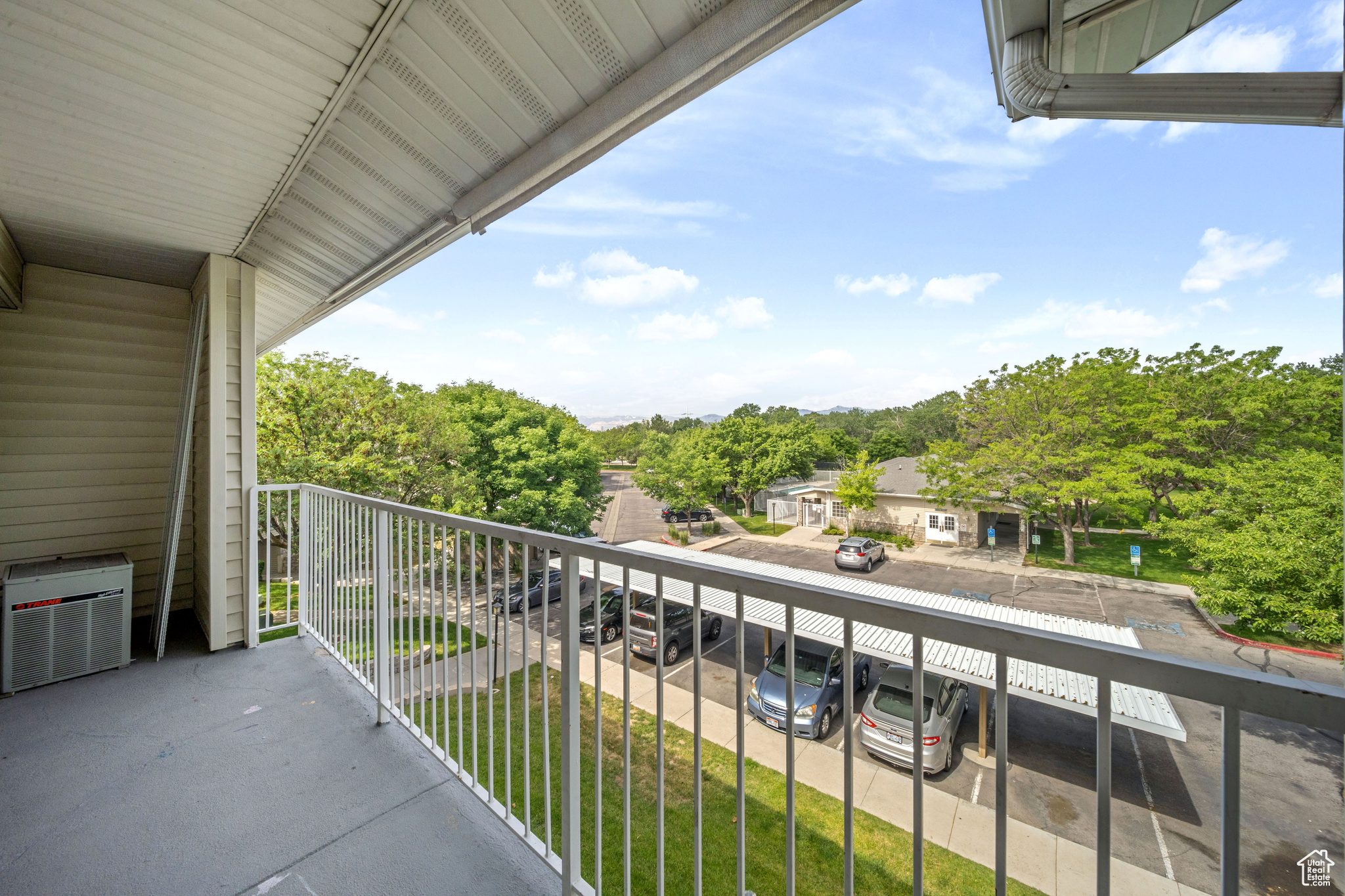 RIVER RUN - Residential