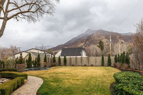 Tiny photo for 5083 S CLARENDEN PL E, Holladay, UT 84117 (MLS # 2139280)