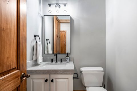 Tiny photo for 5083 S CLARENDEN PL E, Holladay, UT 84117 (MLS # 2139280)